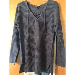 Lace up, v-neck sweater, like new